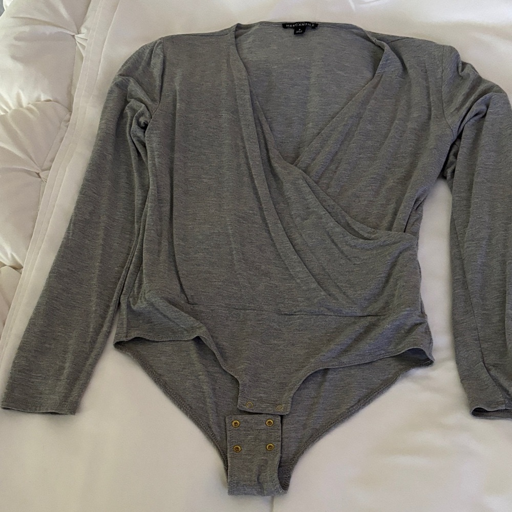 J.Crew Mercantile Gray Top